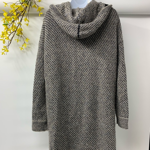 Free People Long Oversize Gray Boho Comfortably Hooded Sweater M - Picture 3 of 7